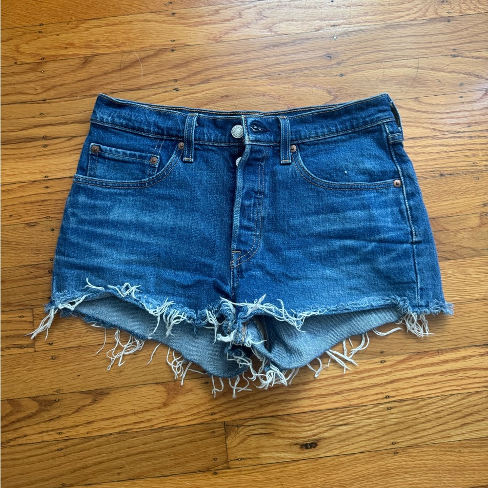 LEVIS 501 Jean cut off shorts